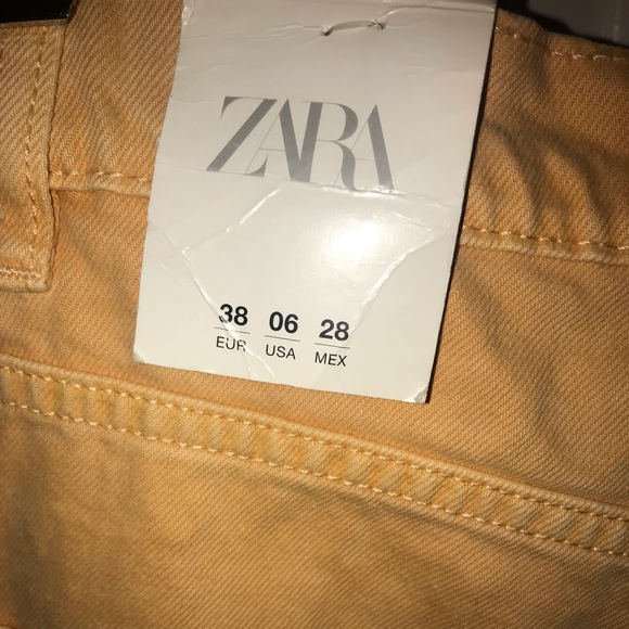 Zara shorts - Picture 4 of 4
